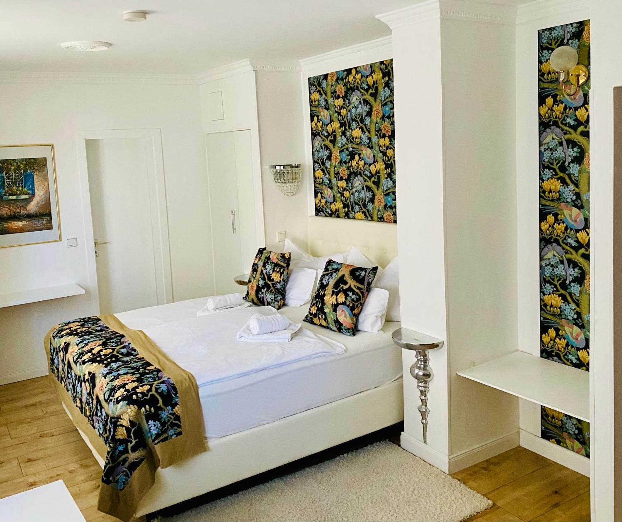 Central Boutique Hotel Bad Mergentheim Zewnętrze zdjęcie