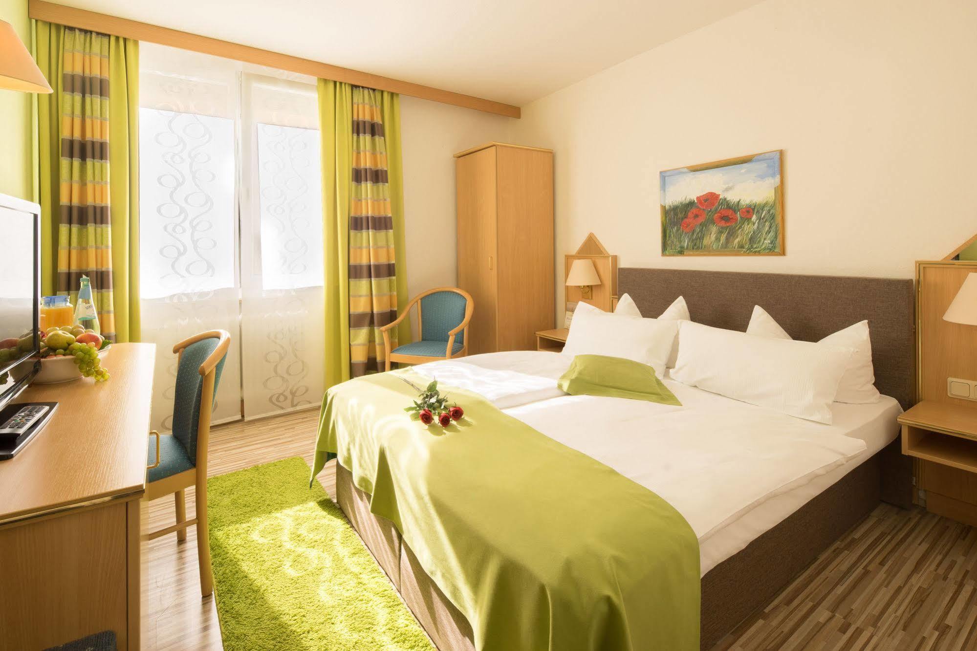 Central Boutique Hotel Bad Mergentheim Zewnętrze zdjęcie